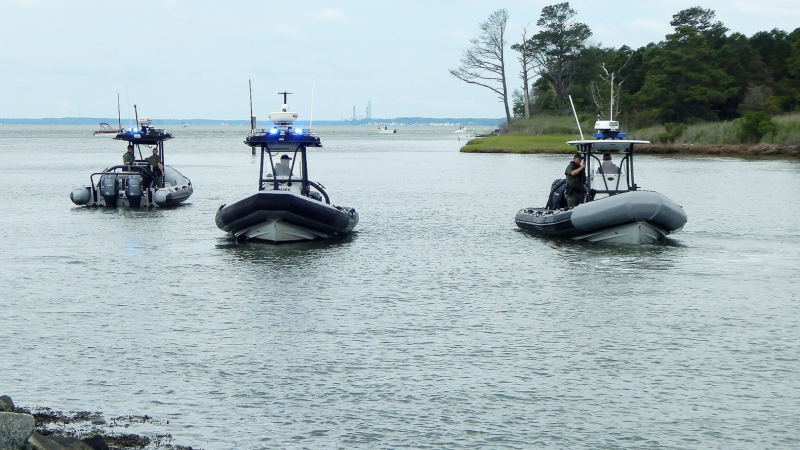 Man jumps off Indian River Bridge